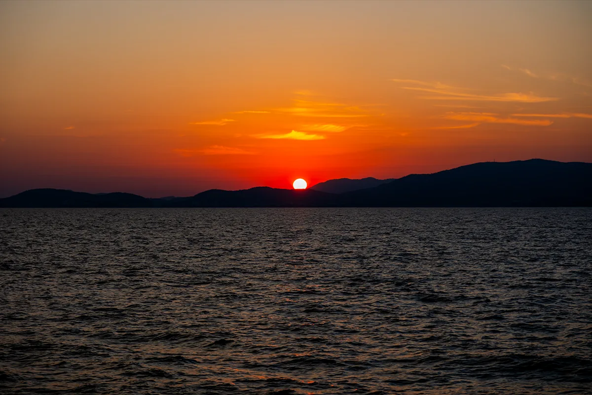Sunset Cruise with DJ 2